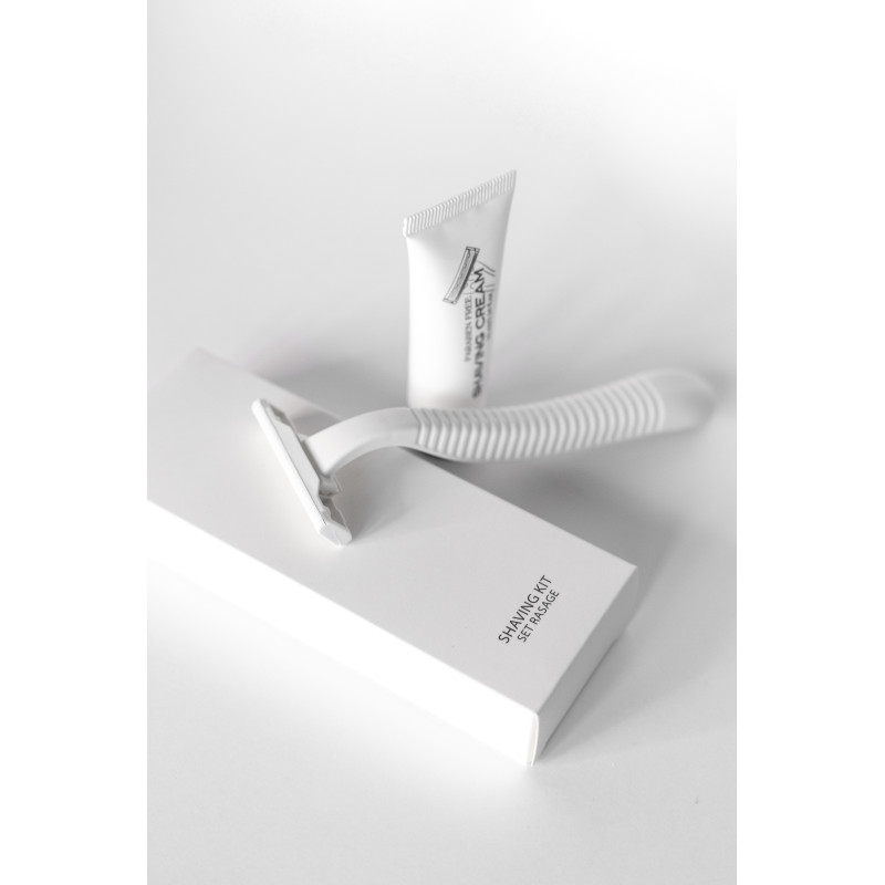 KIT DE AFEITADO DE ORIGEN BIOLÓGICO
