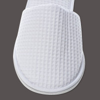 Zapatillas de hotel cerradas de nido de abeja blancas | Merveyl