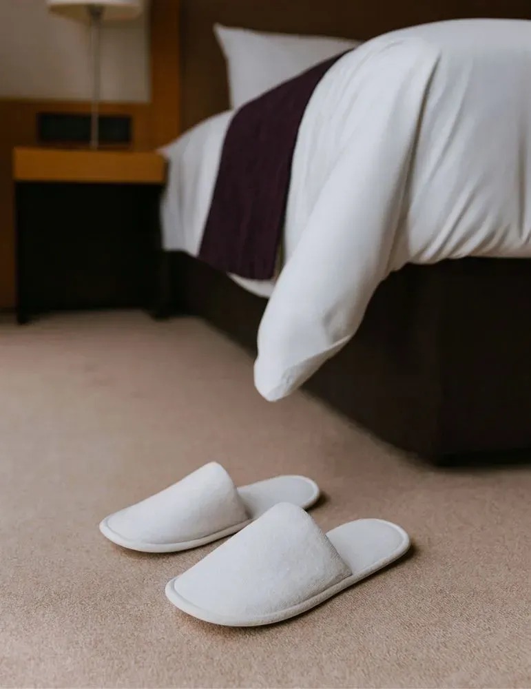Zapatillas de terciopelo 100% algodón reciclables para hotel | Merveyl