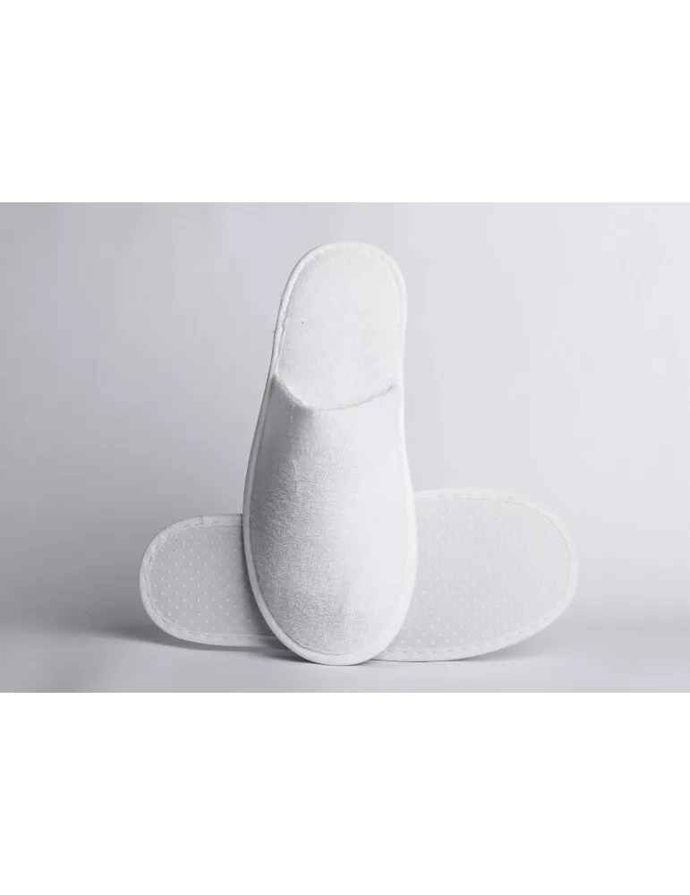 Zapatillas de Hotel Cerradas de Tejido de Rizo | Merveyl