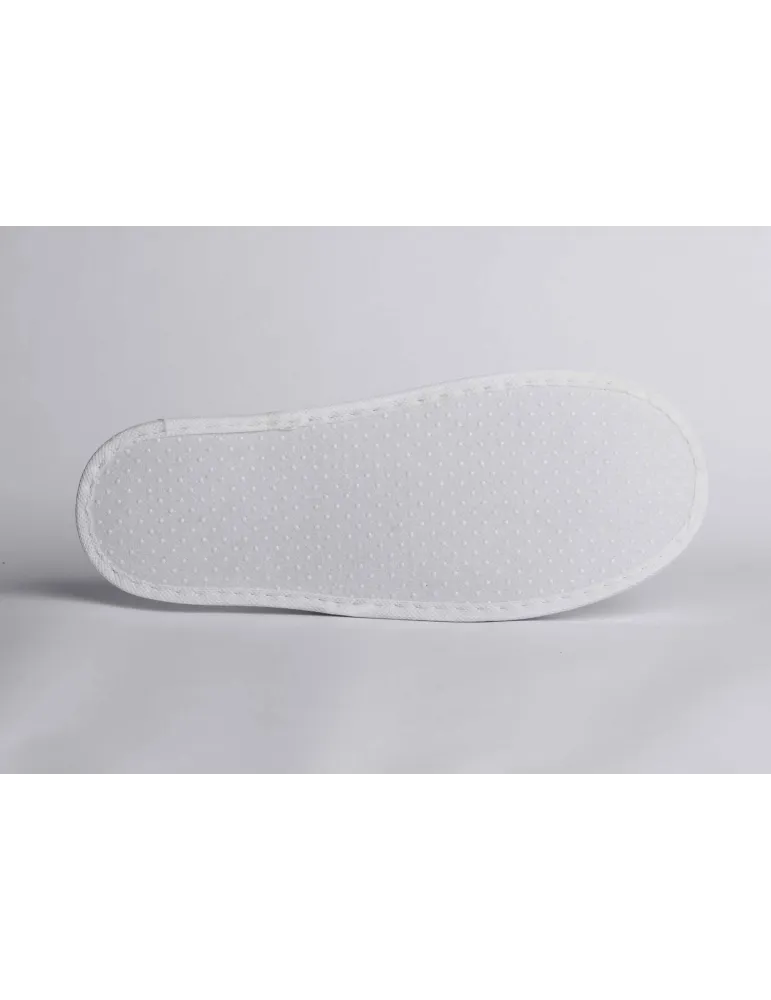 Zapatillas de Hotel Cerradas de Tejido de Rizo | Merveyl