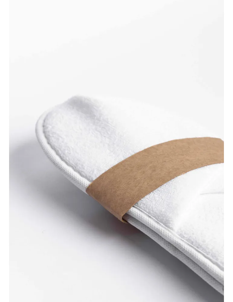 Zapatillas de Hotel Cerradas de Tejido de Rizo | Merveyl