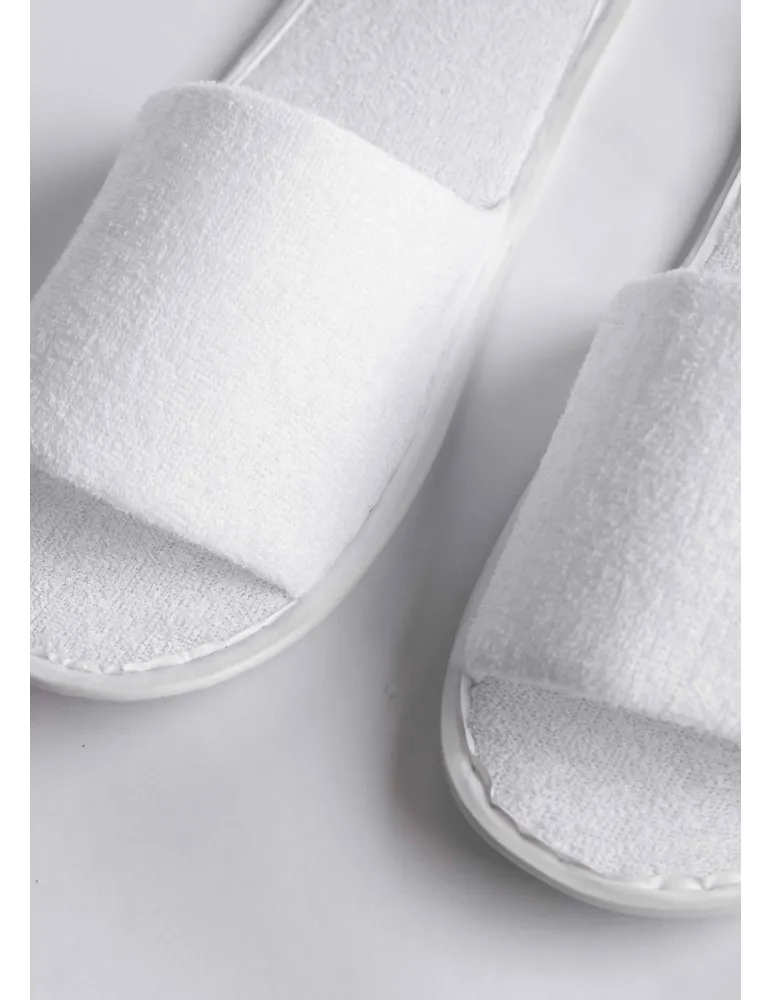Zapatillas de hotel abiertas de rizo ligero | Merveyl
