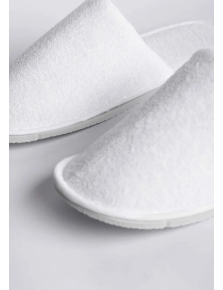 Pantuflas de Terciopelo Blanco para Hotel | Merveyl