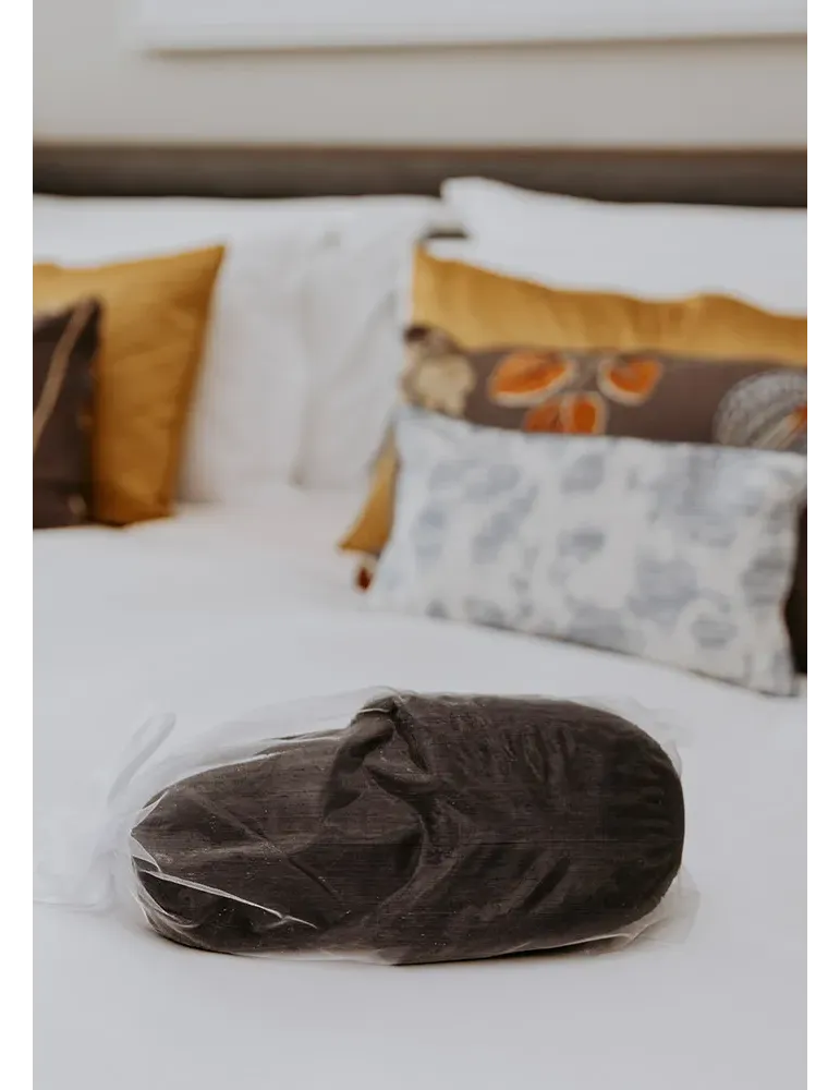 Mules de Hotel Negras Suela Gruesa Mujer | Merveyl