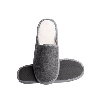 Chaussons d'hôtels en feutre gris et fourrure pour femme