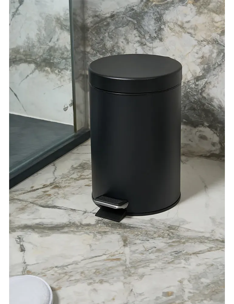 Corby Of Windsor Cubo de Basura con Pedal Croft 3L | Equipamiento para Hotel y Spa Merveyl