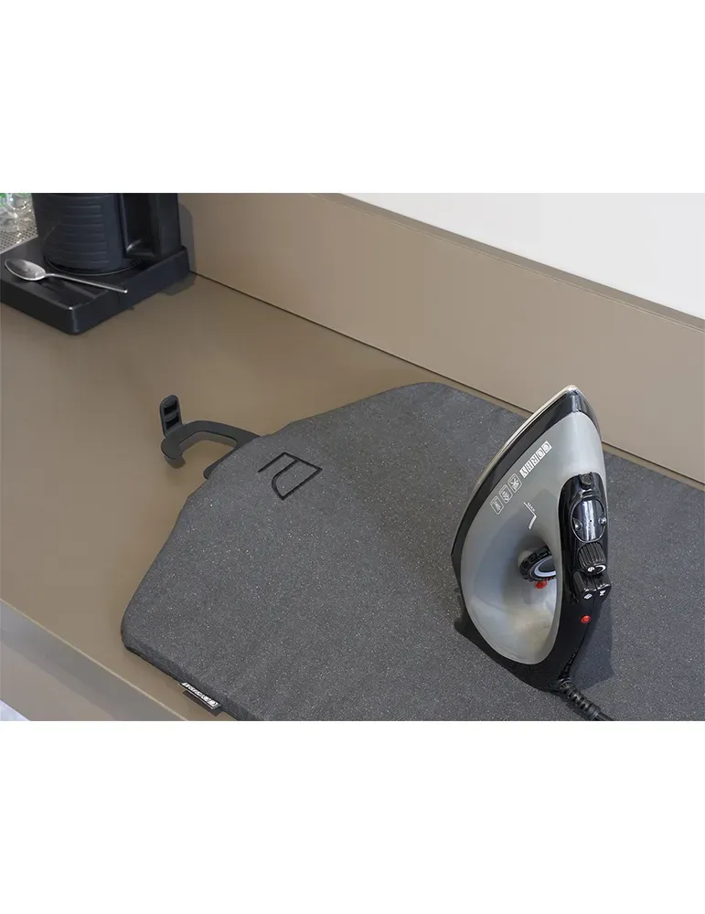 Corby Of Windsor Plancha de Ropa Darlington | Equipamiento para Hoteles y Spas Merveyl