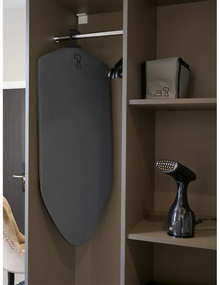 Corby Of Windsor Stockton Vaporizador de Ropa | Equipamiento para Hoteles y Spa Merveyl