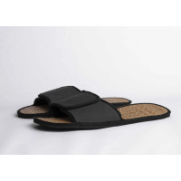 Sandal bio-based I'm green in black with straw for hotels